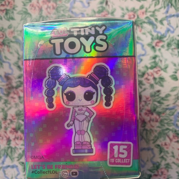 **SOLD ON ANOTHER PLATFORM**LOL Tiny toys Series 1 NIB - Picture 2 of 4